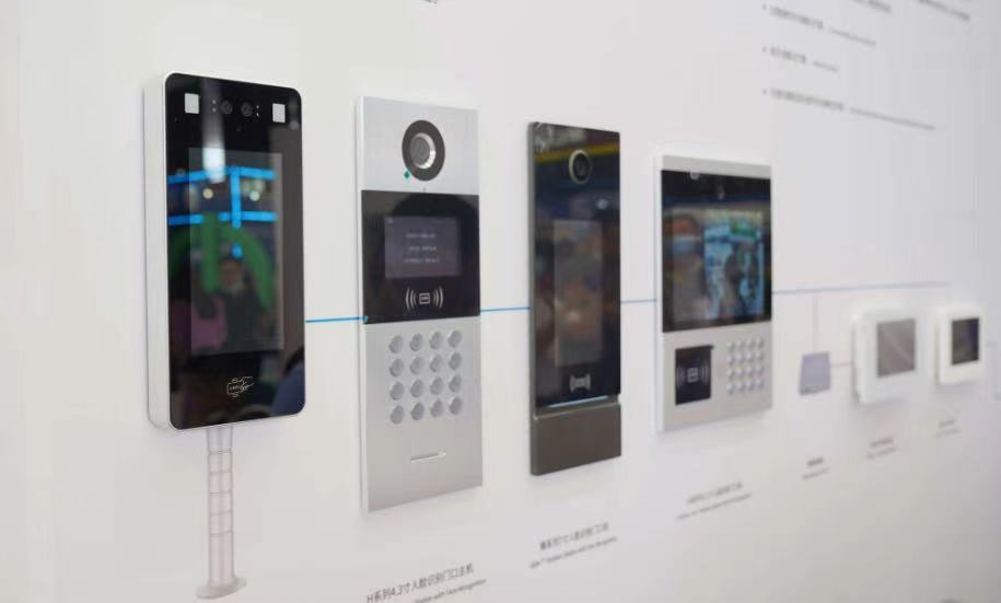 ����¥��Խ������������ҵ��̬