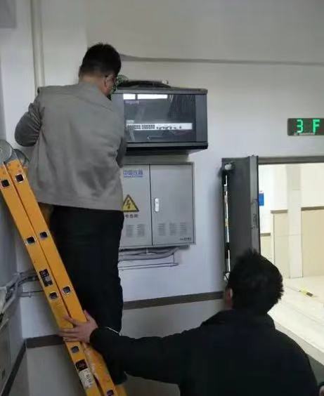 ����������˰�����ܻ����蹫����ʩ����Ѳ����ά����������